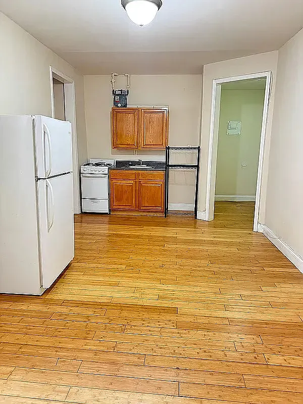 509 West 189th Street — Photo 1