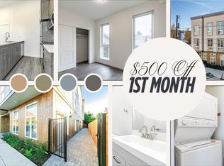 8130 SE Woodward St #307, Portland, OR 97206