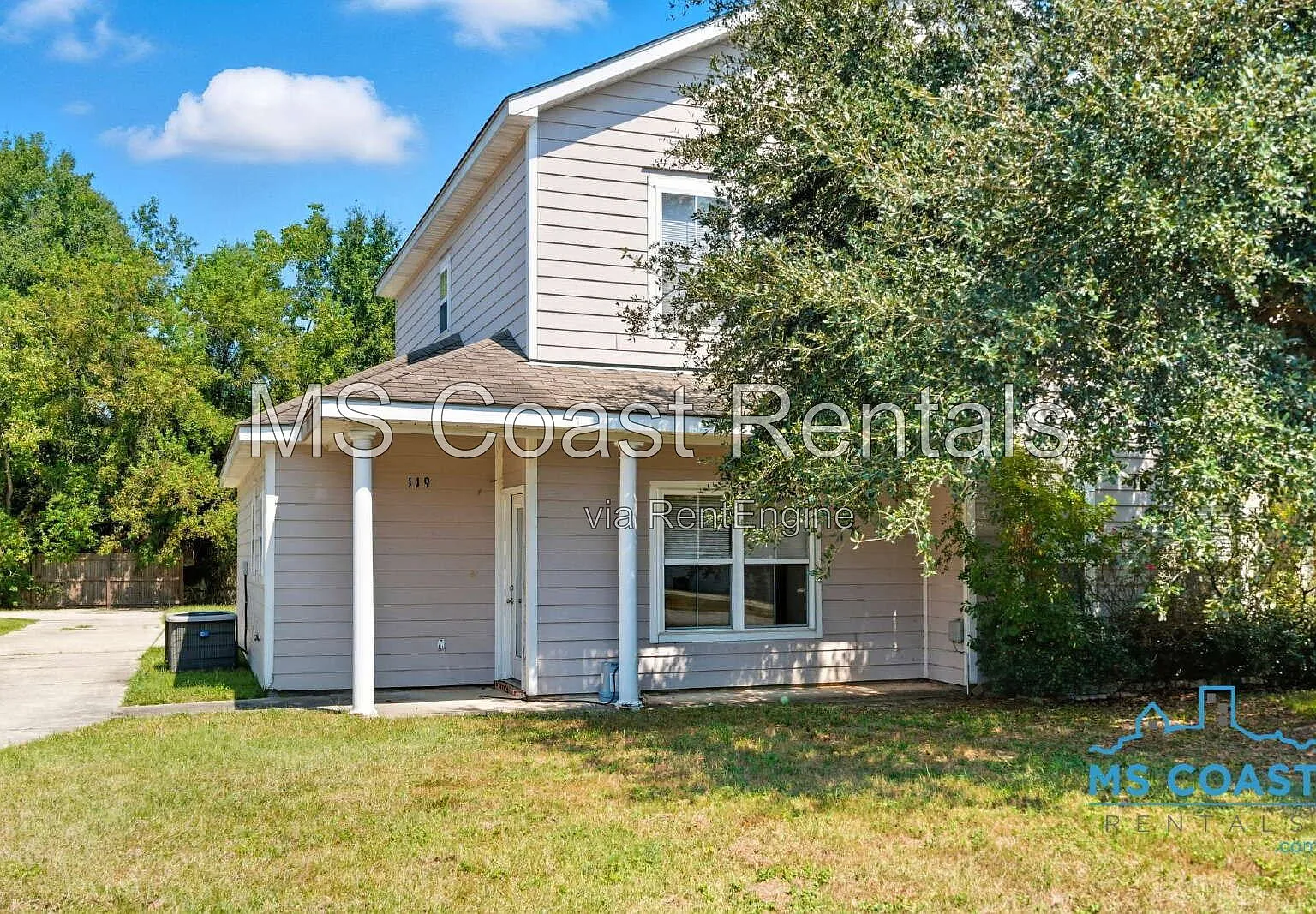 3 bed, 2.5 bath, 1253 sqft, $1,549 — Photo 2