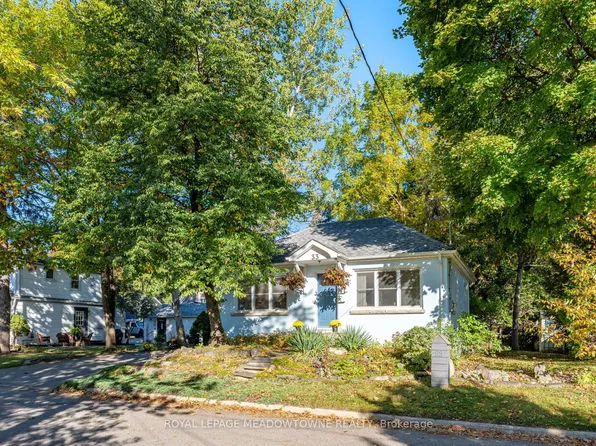 33 Durham St, Halton Hills, ON L7G 1Z8