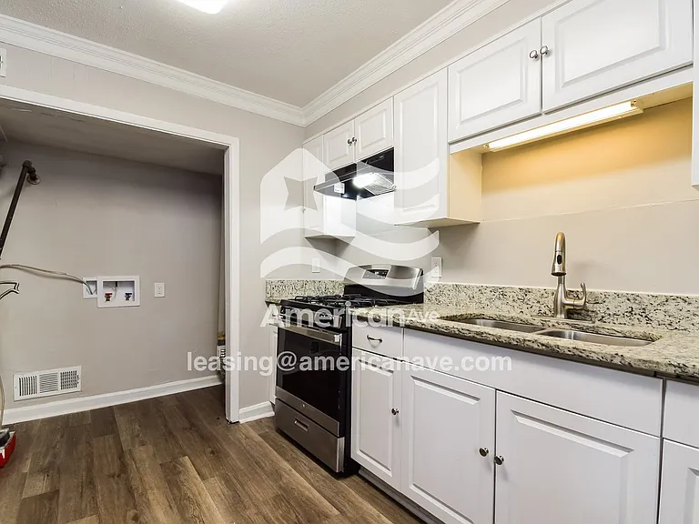 332364_007_wm_-_kitchen_13547576.jpg