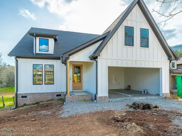 674 Courtney Ln, Chattanooga, TN 37415