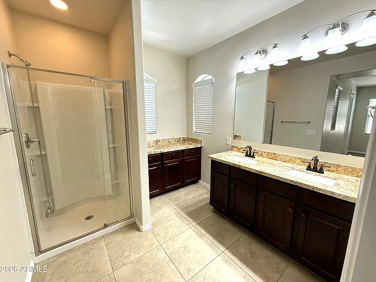 9237 W Coolbrook Ave — Photo 16