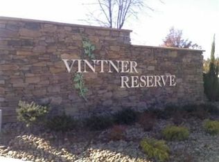 22 Vintner Pl, Morgantown, WV 26505