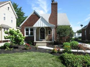 405 Eagle Point Rd, Rossford, OH 43460