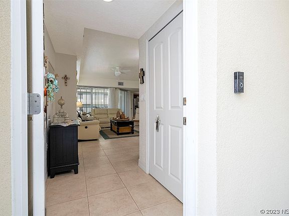 4th image of 5300 S Atlantic Ave APT 12301