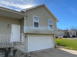 607 Susanne Ct, Kearney, MO 64060