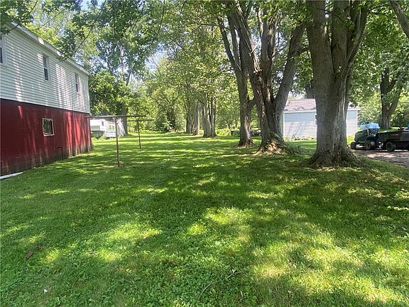 3rd image of 6875 Nash Rd