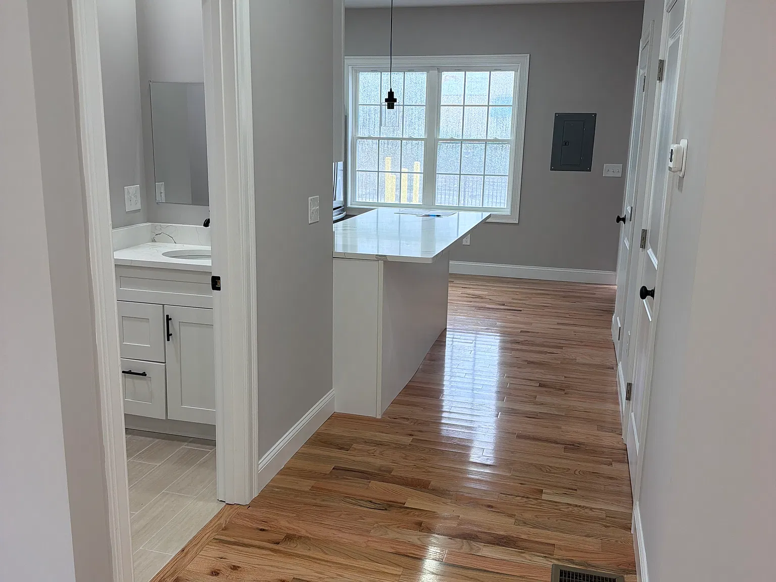 3 bed, 2.5 bath, 1460 sqft, $3,000 — Photo 3