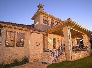 7 Stillmeadow Ct, The Hills, TX 78738