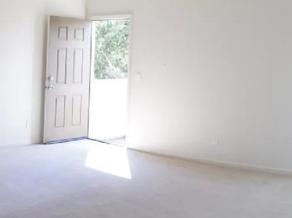 4185 Stewart Ln, Santa Clara, CA 95054