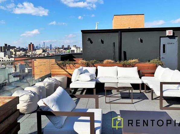 338 Evergreen Avenue image 1 of 27