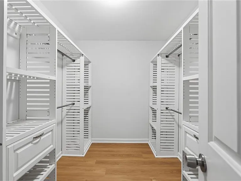 620 Brook Landing Ct — Photo 25