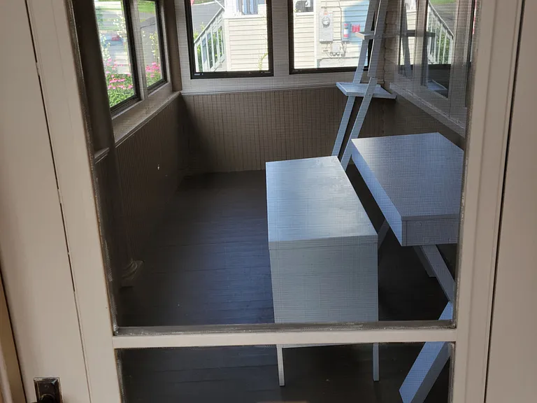 6 South St #B — Photo 2