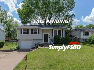 4120 18th St, Bettendorf, IA