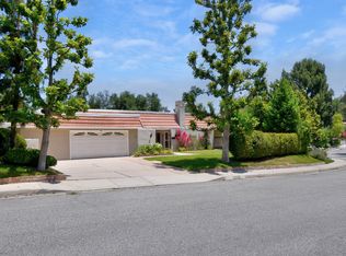 23637 Park Belmonte, Calabasas, CA 91302