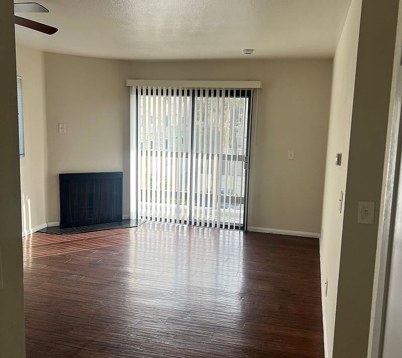 1st image of 1740 N Stanton Pl APT 10