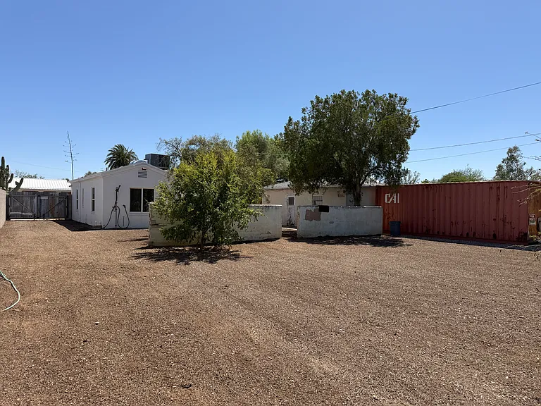 3981 E Desmond Ln — Photo 13