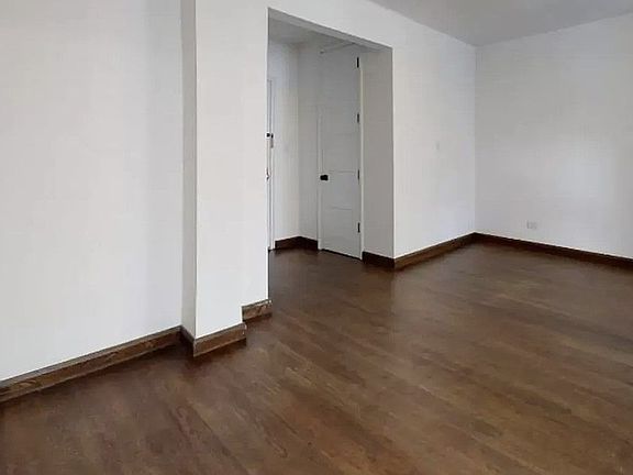 4th image of 885 10th Ave APT 4F