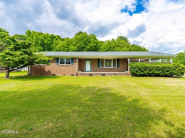 120 Cottonwood Drive, Clayton, NC 27520
