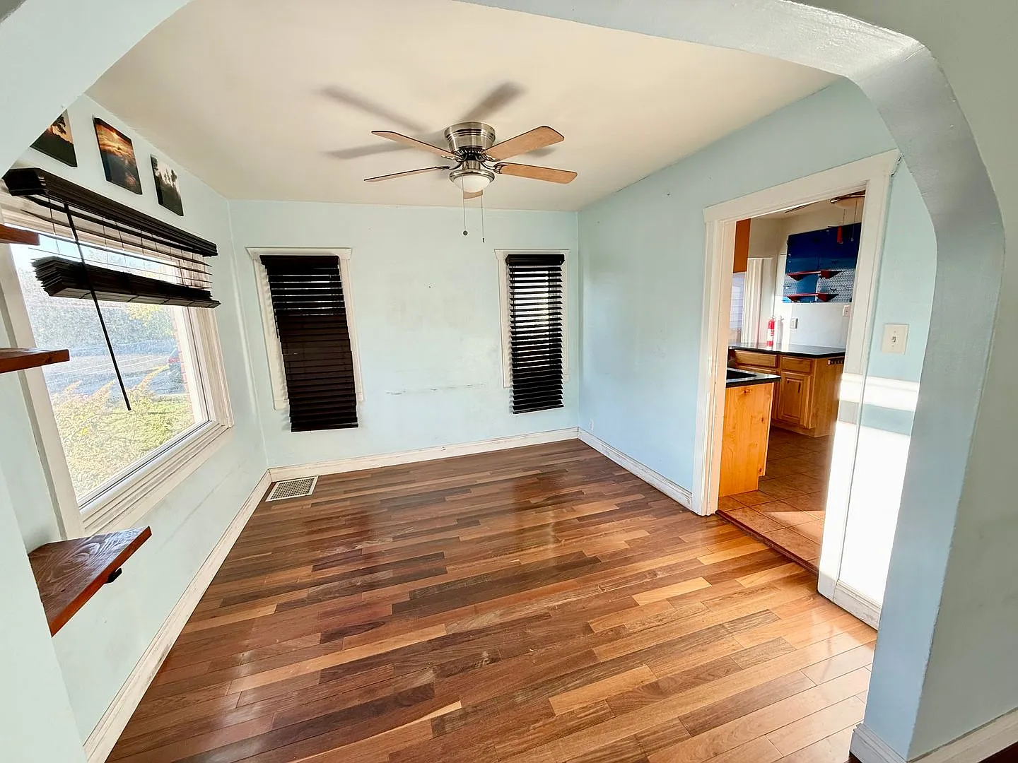 4 Bed / 2 Bath Single Family Near Sugar House & I-80 - Basement Entrance & Central A/C — Photo 3