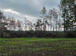 Griffey Road North E, Albion, PA 16401