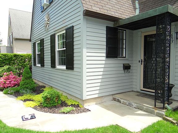 4th image of 655 Logan St