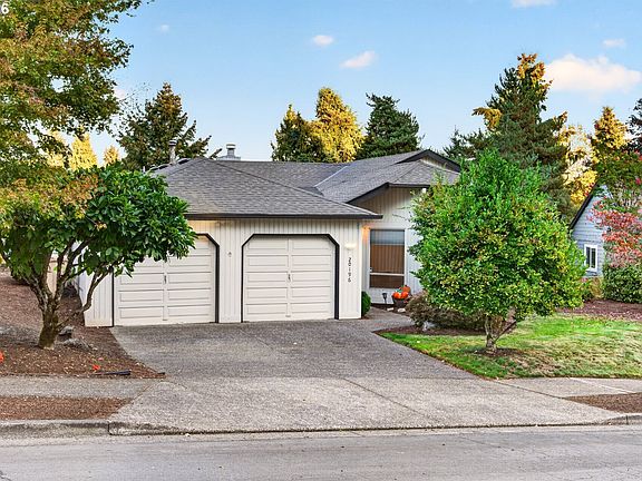 5th image of 20196 SW Tenino Ct