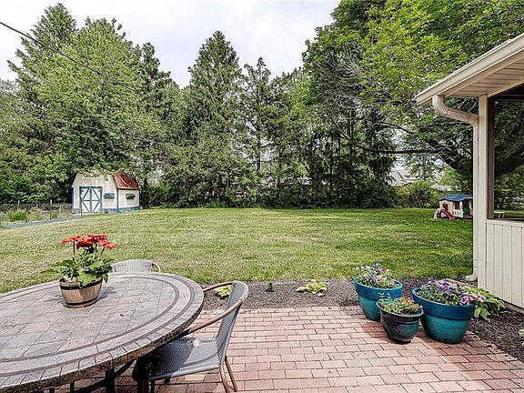 3rd image of 7603 Kathy Dr