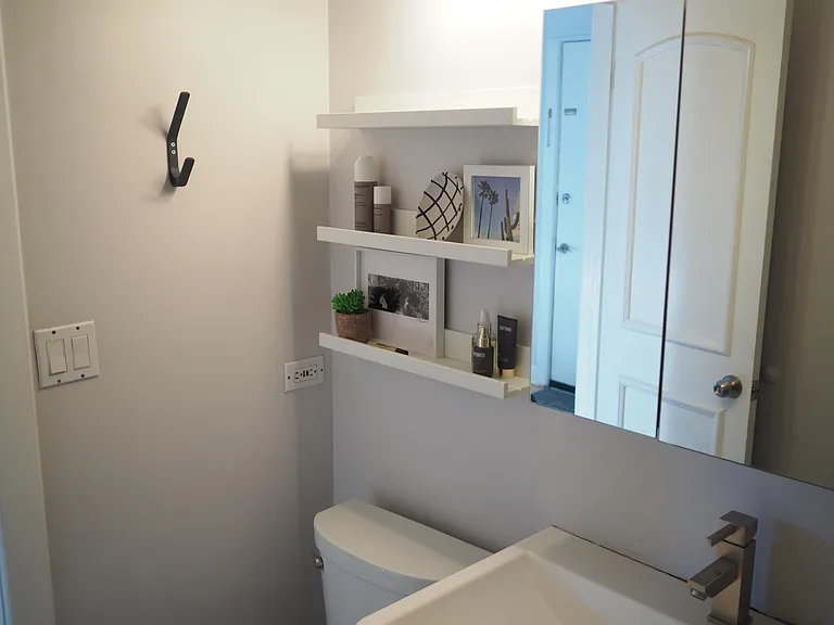 1845 N Halsted St #3 — Photo 11