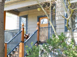 3745 SE Main St, Portland, OR 97214