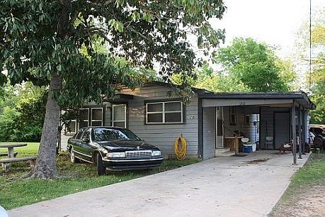 1st image of 1212 Grace Ave