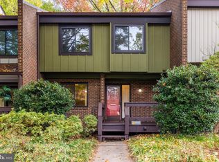 2115 Colts Neck Ct, Reston, VA 20191