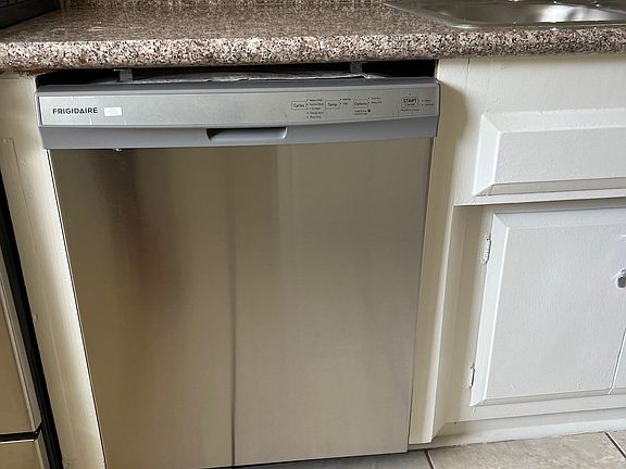 5th image of 5430 Corteen Pl APT 7