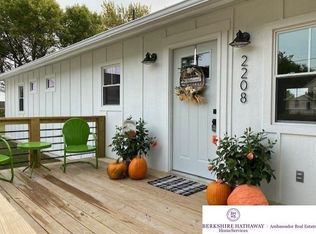 2208 Murray Rd, Plattsmouth, NE 68048