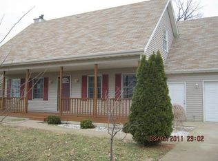 15907 E 2120 North Rd, Pontiac, IL 61764