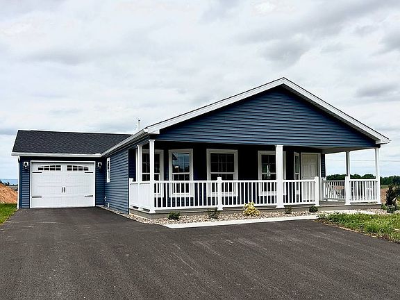 2nd image of 14 Laurie Dr