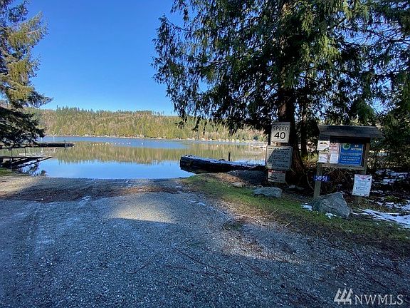 3rd image of 35387 N Shore Dr