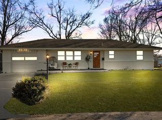 1019 Sunset Strip St, Excelsior Springs, MO 64024
