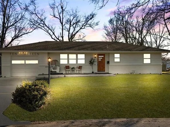 1019 Sunset Strip St, Excelsior Springs, MO 64024