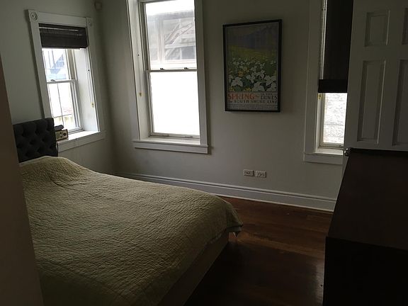 5th image of 1036 N Orleans St APT 2