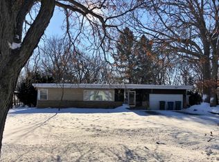 1640 Gardena Ave NE, Fridley, MN 55432