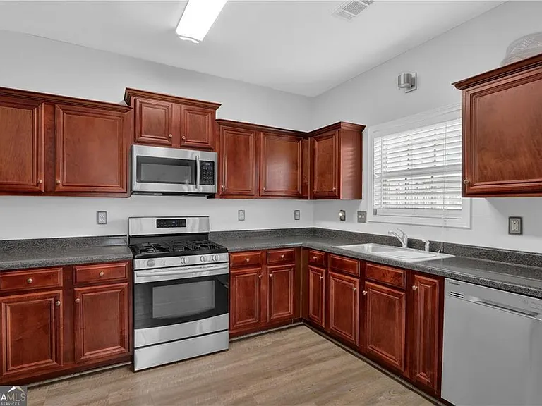 2145 Waterford Park Dr — Photo 20