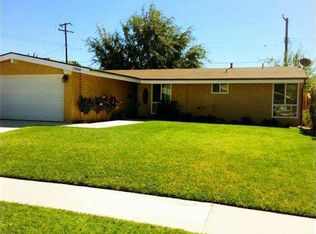 27808 Walnut Springs Ave, Santa Clarita, CA 91351