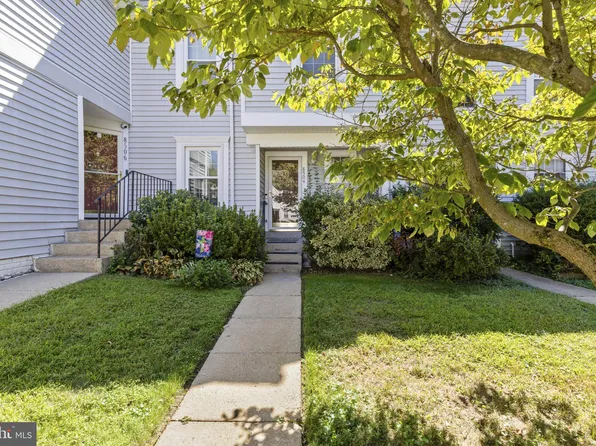 8504 Harvest View Ct, Ellicott City, MD 21043