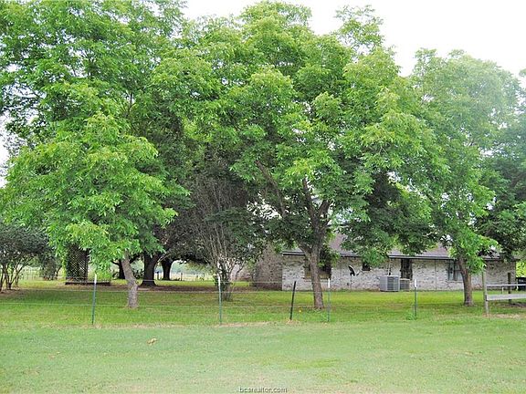 3rd image of 23714 Chisolm Trl
