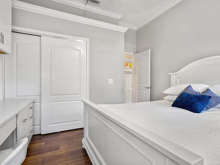4615 4th Avenue Dr E — Photo 12