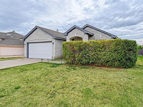 2nd image of 5348 Cameron Dr