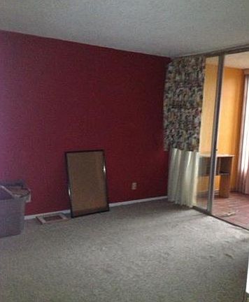 2nd image of 9481 Evergreen Pl APT 305