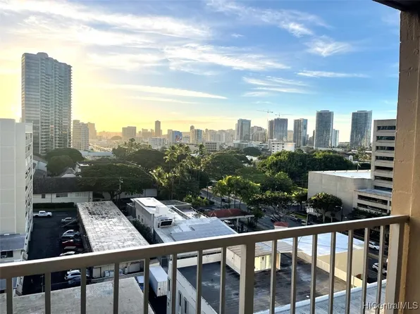 785 Kinau St #Penthouse 3, Honolulu, HI 96813